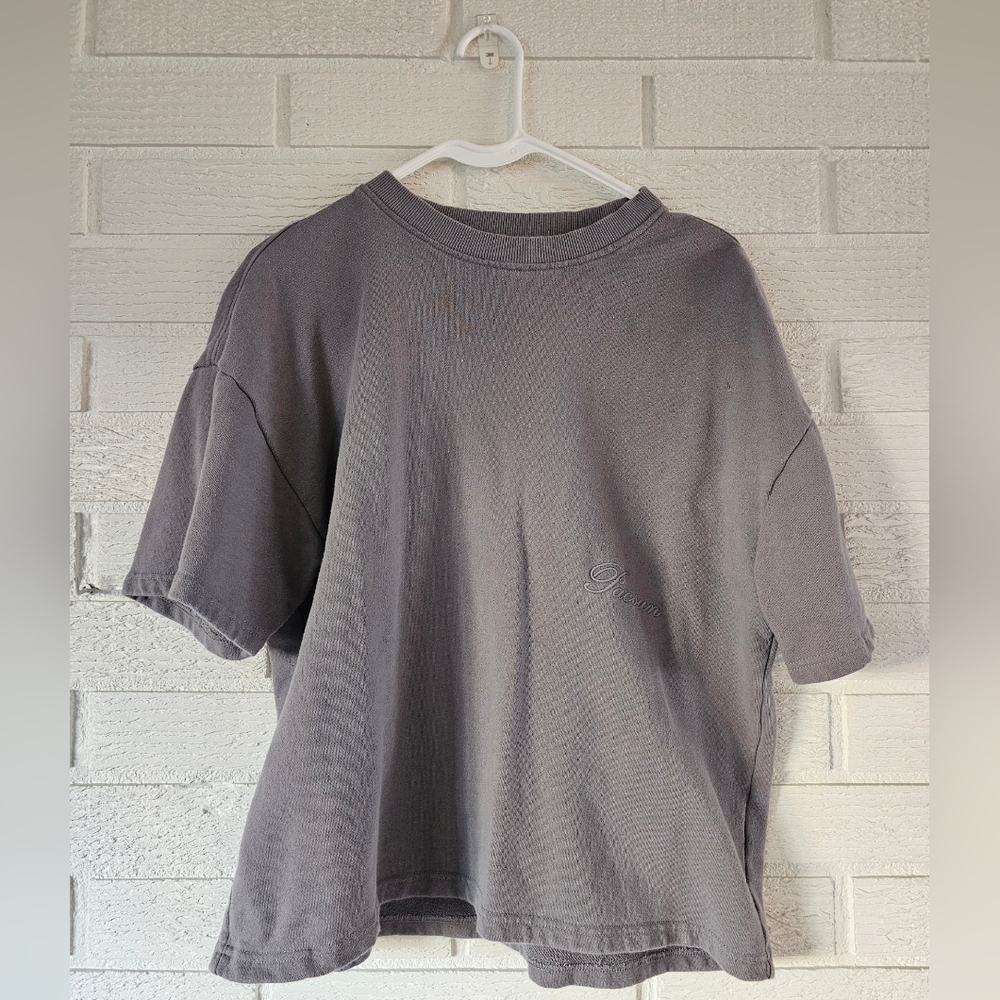 Men's T-Shirt.                                            Color: Blue-Grey